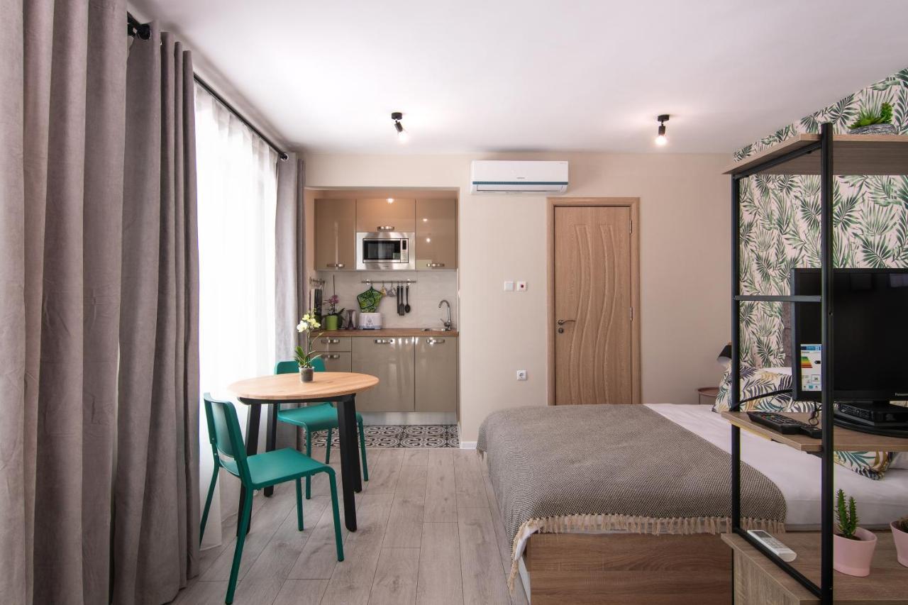The Cozy Studio, Centre Apartment *